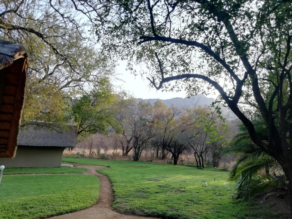 Shumba Safaris Bush Camp Villa Hoedspruit Exterior photo