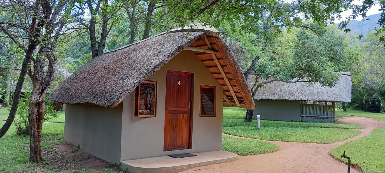 Shumba Safaris Bush Camp Villa Hoedspruit Exterior photo