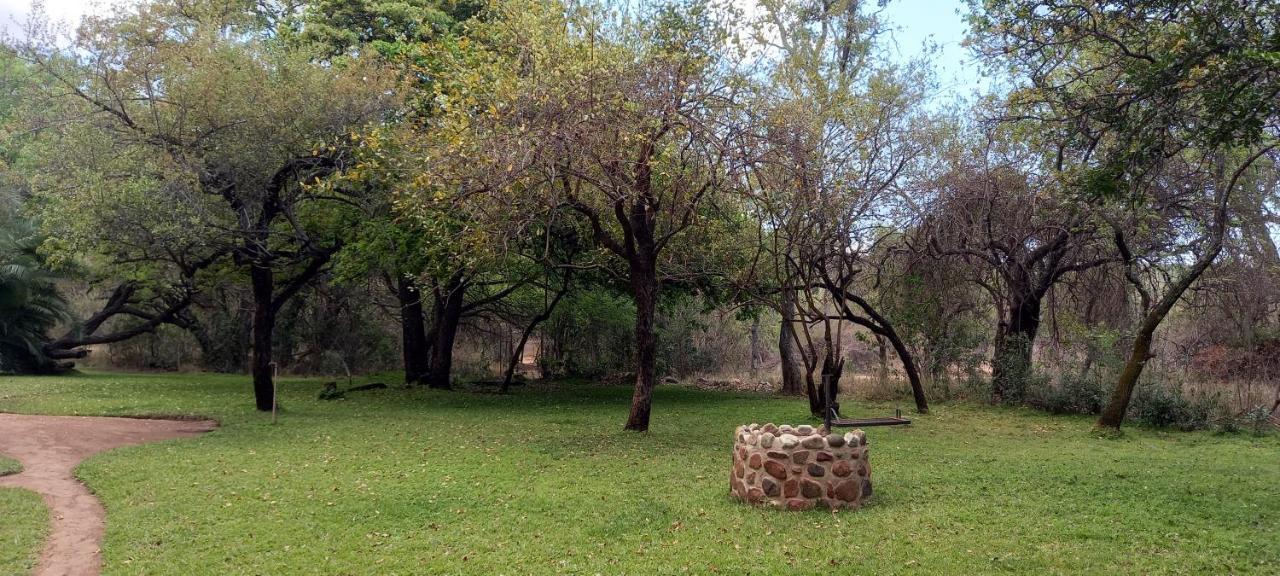 Shumba Safaris Bush Camp Villa Hoedspruit Exterior photo