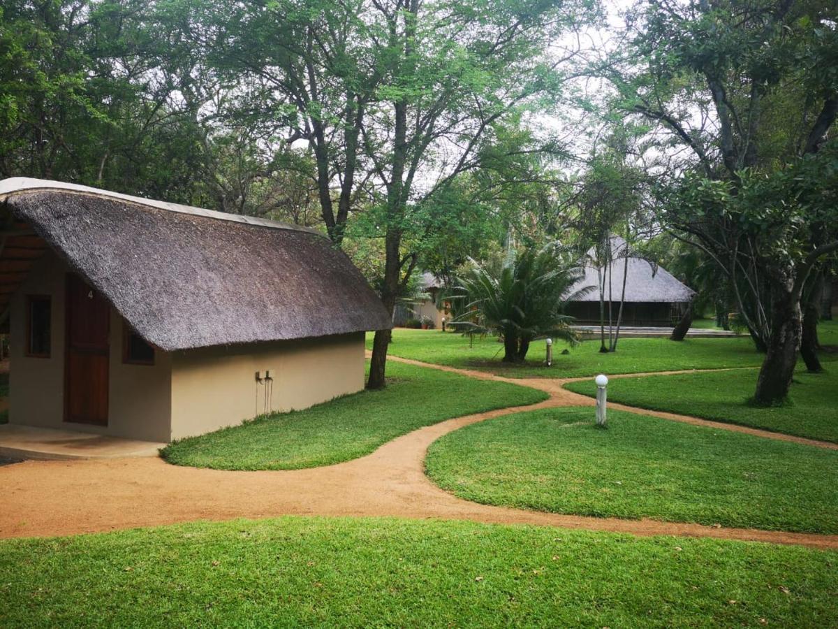 Shumba Safaris Bush Camp Villa Hoedspruit Exterior photo