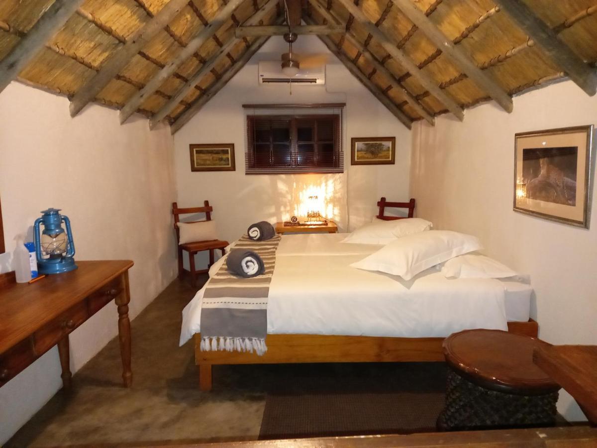 Shumba Safaris Bush Camp Villa Hoedspruit Exterior photo